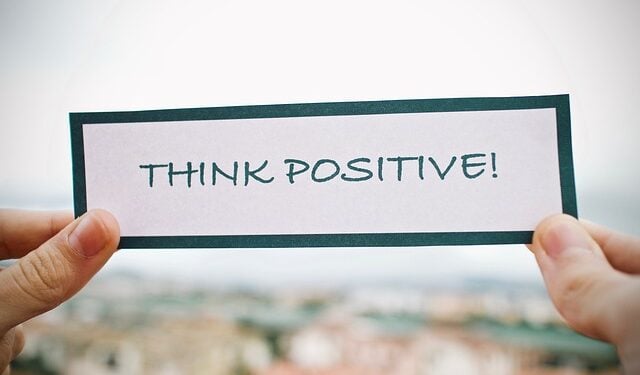 3 Ways to Keep a Positive Attitude and Be More Successful