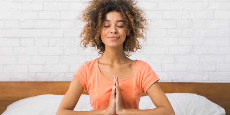 How Being Kind to Others Makes You Feel Better